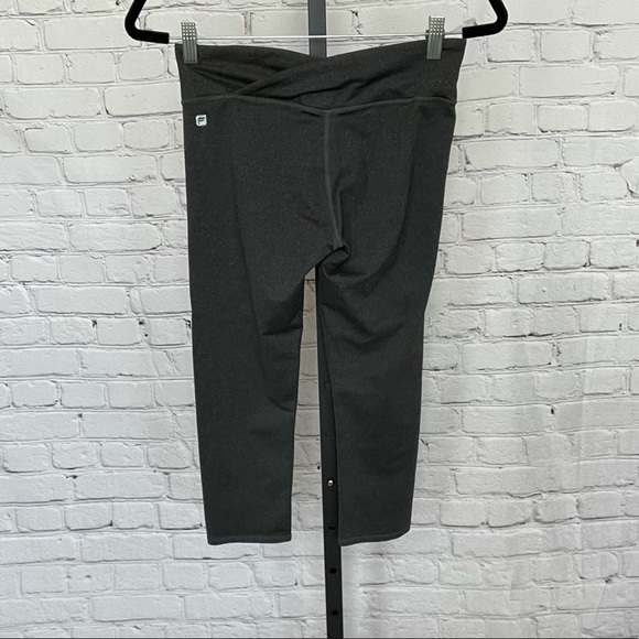 Fabletics Brown Tulip Waistband Cropped Leggings - Picture 2 of 4